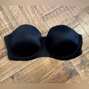 Auden Black strapless bra size 34D